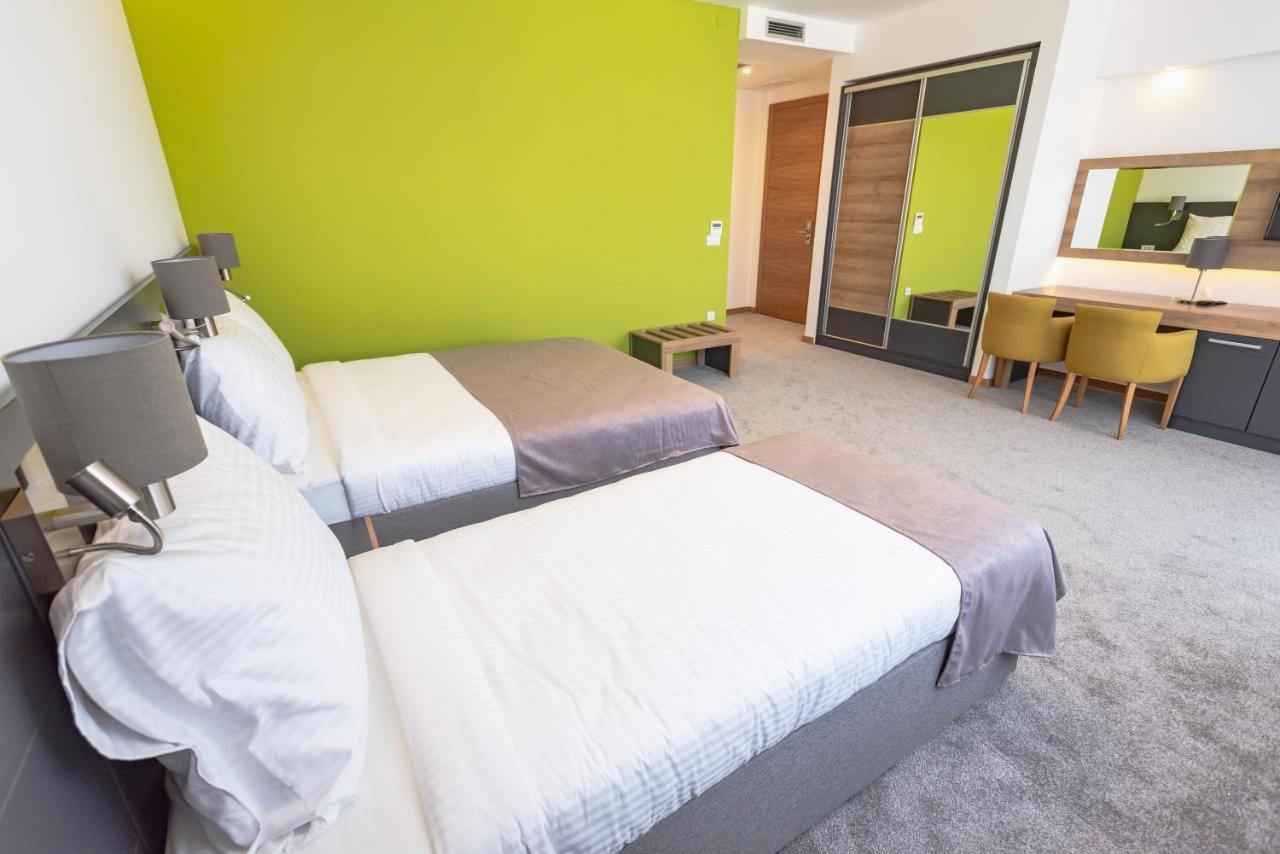 Hotel Stobex Loznica Rom bilde