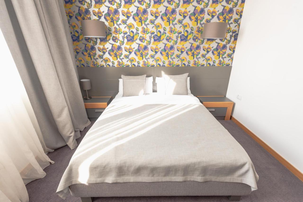Hotel Stobex Loznica Eksteriør bilde