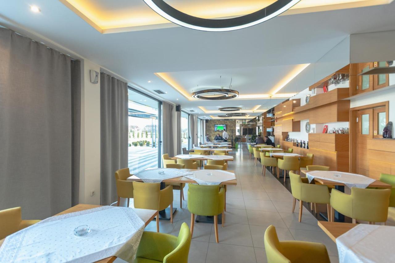 Hotel Stobex Loznica Eksteriør bilde
